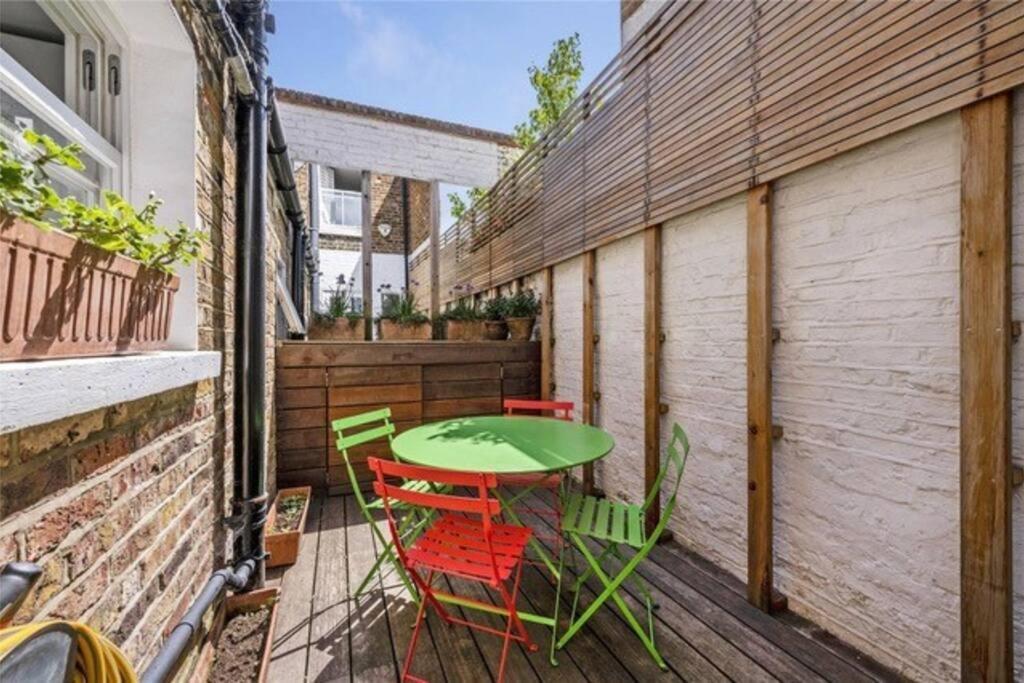 Charming Victorian Notting Hill Villa London Exterior photo