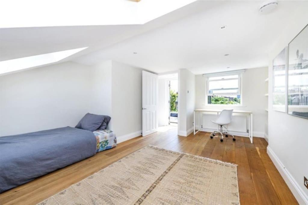 Charming Victorian Notting Hill Villa London Exterior photo